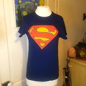 NWOT- Superman Small 34/36 T-Shirt w/ Superman Orig. S Print on Front Chest Area